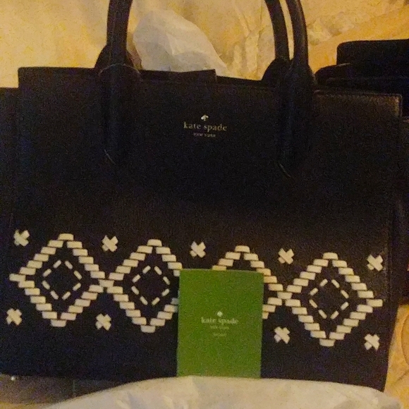 Authentic Kate Spade purse - Picture 1 of 8